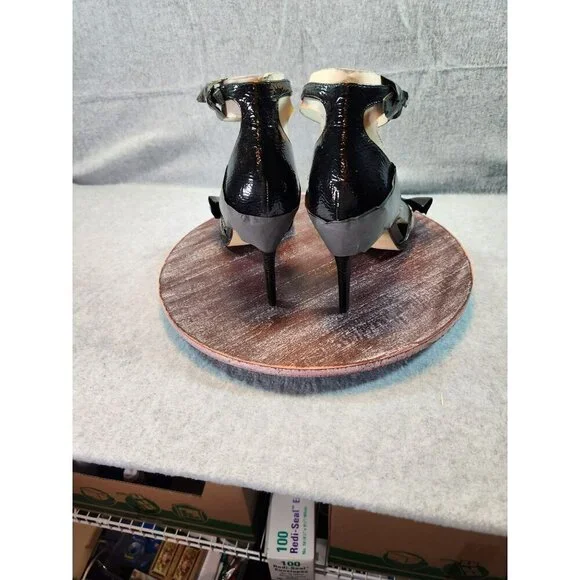 Marc Fisher Brodie Black Patent Leather Bow Heeled Sandals Size 9M - Picture 4 of 9